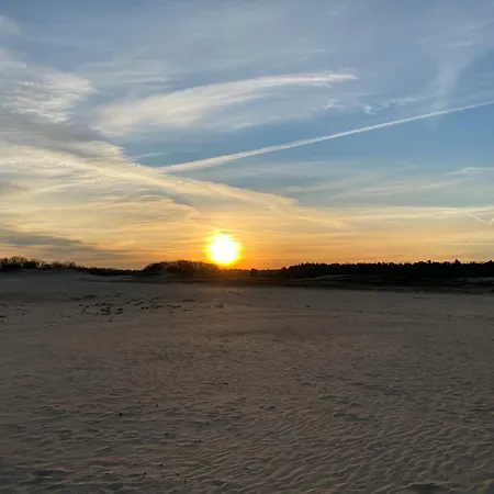 Apartamento Stylish With Balcony, Near Station