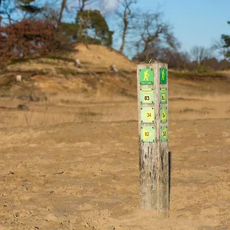 Stylish With Balcony, Near Station * Tilburgo