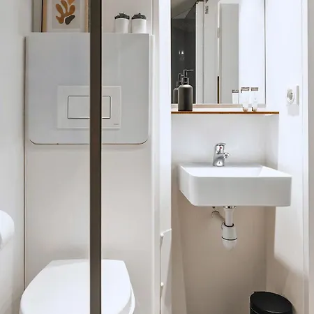 Lägenhet Stylish With Balcony, Near Station Tilburg