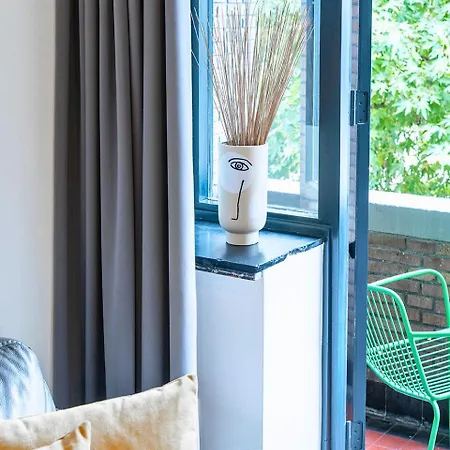 Apartamento Stylish With Balcony, Near Station *