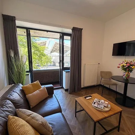Stylish With Balcony, Near Station