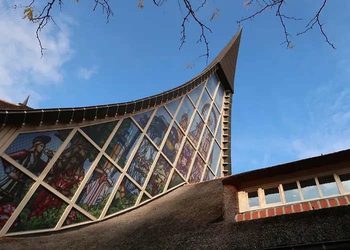 Stylish With Balcony, Near Station