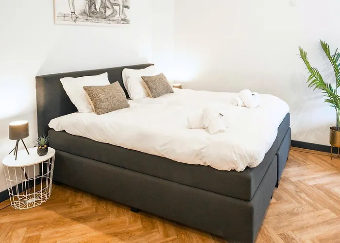 Apartmán Stylish With Balcony, Near Station *