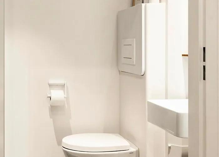 Stylish With Balcony, Near Station * Tilburg